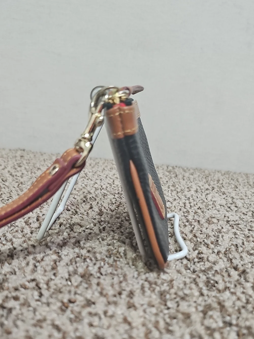 DOONEY & BOURKE PEBBLE GRAIN WRISTLET BFPM-08-212
